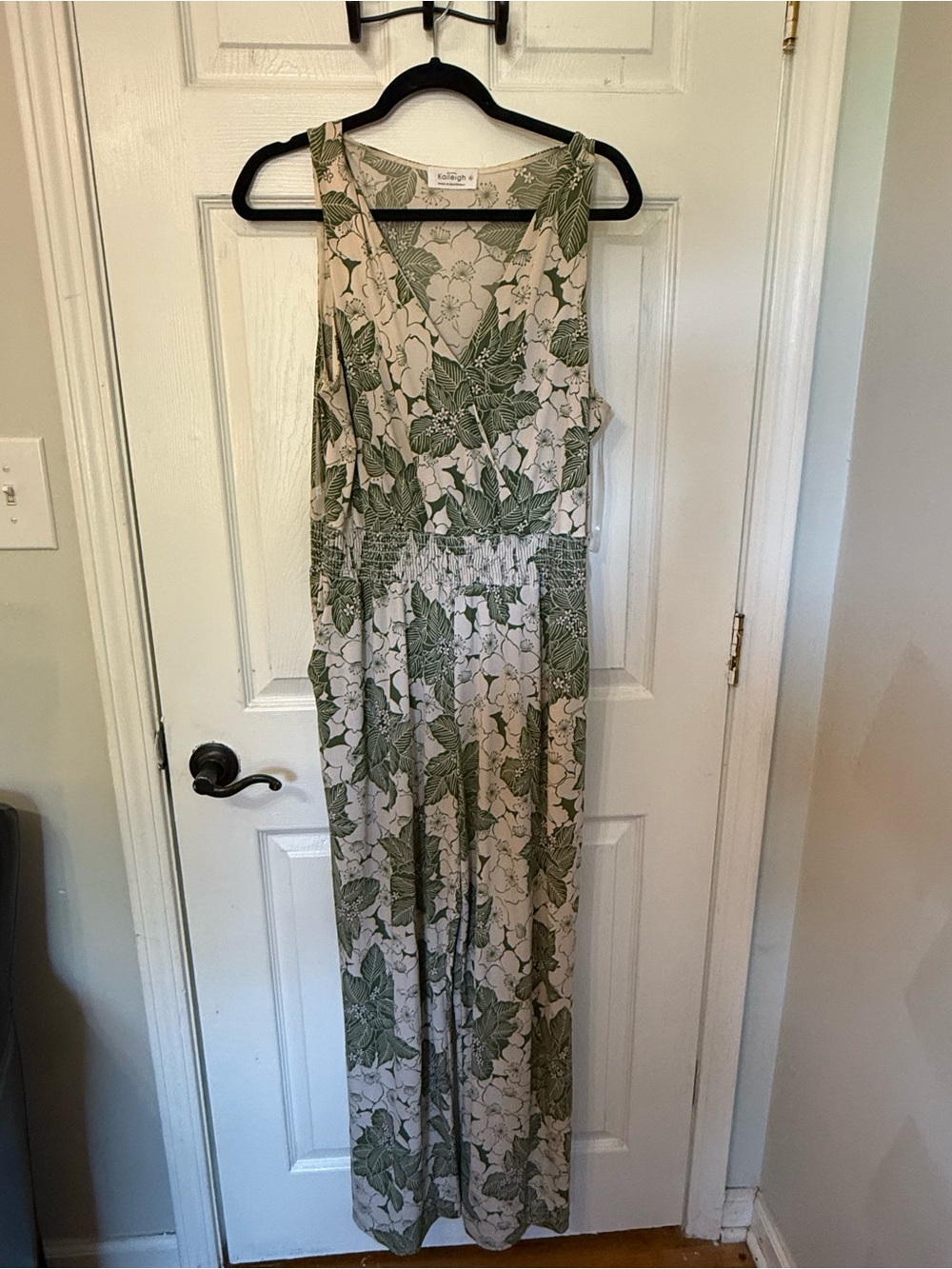 Kaileigh Green Floral Sleeveless Maxi Dress